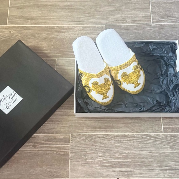 Versace Gold and White BAROQUE SLIPPERS Size Small (New) - Picture 6 of 11